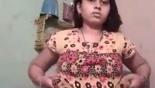 Indian Strip Bath MMS Video Selfie Bathroom